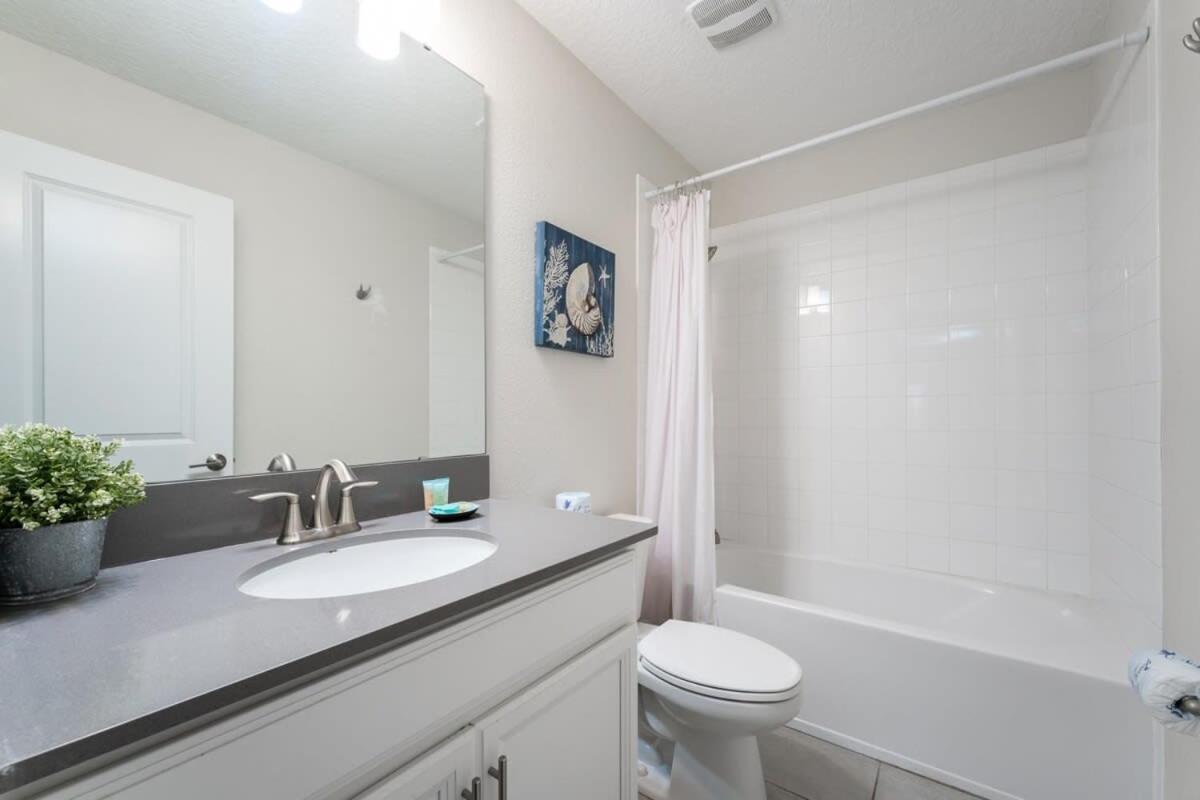 Charming 9br W Theme & Game By Kissimmee