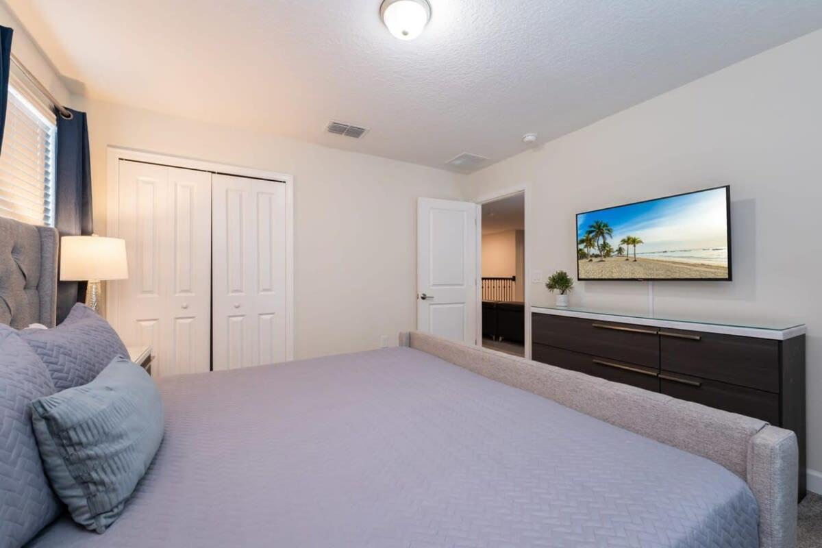 Charming 9br W Theme & Game By Kissimmee