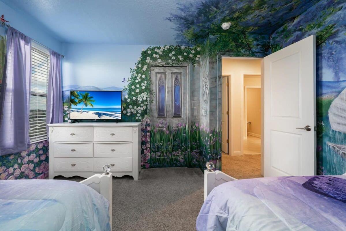 Charming 9br W Theme & Game By * Kissimmee