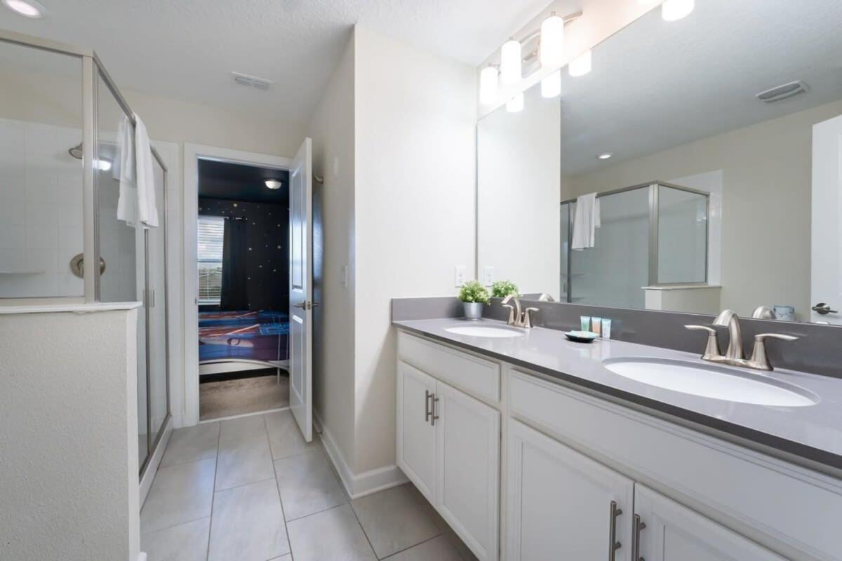 Charming 9br W Theme & Game By Villa Kissimmee